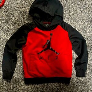 Little boys size 4 Jordan hoodie sweatshirt in great condition! Smoke free